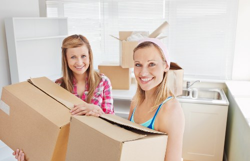 Local Balham van service for residential and commercial moving needs